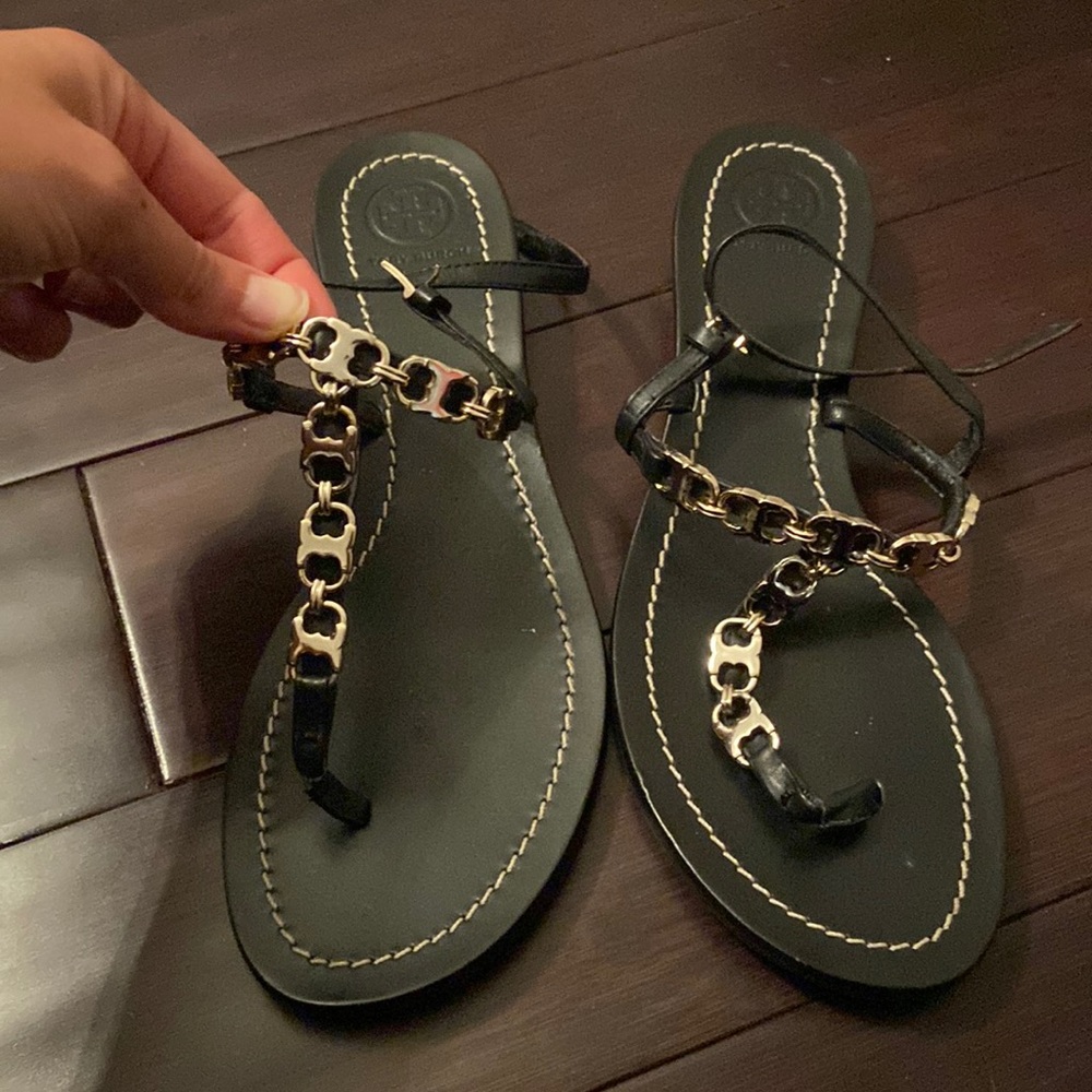 Tory Burch black sandals with silver chain links. Size 7.5